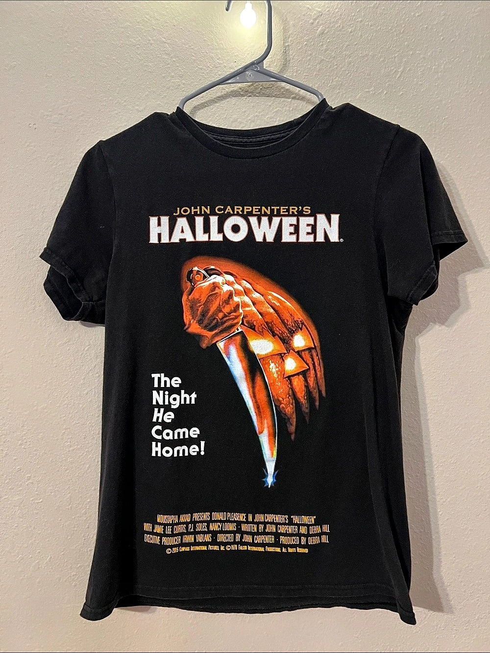 John Carpenter's Halloween Graphic Tee in Black Size Small 🖤